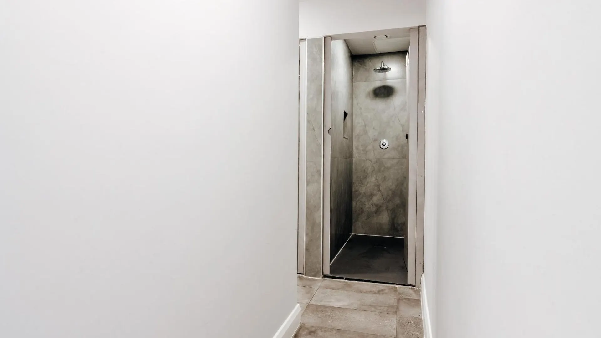 Gasthof Eden Quay Guesthouse Private Rooms Dublin